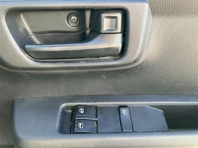 DAIHATSU HIJET CARGO 2023 Image 31