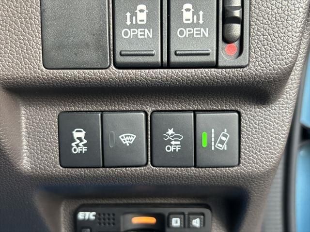 HONDA FREED 2017 Image 31