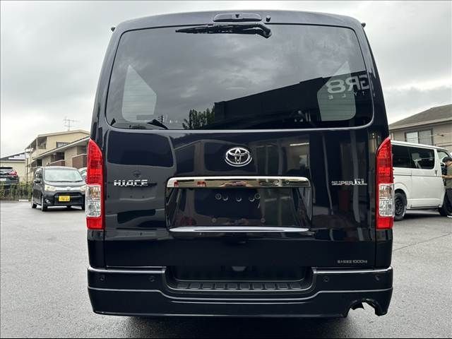 TOYOTA HIACE VAN 2WD 2024 Image 31