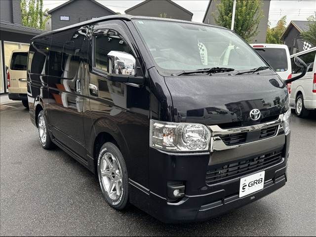 TOYOTA HIACE VAN 2WD 2024 Image 31
