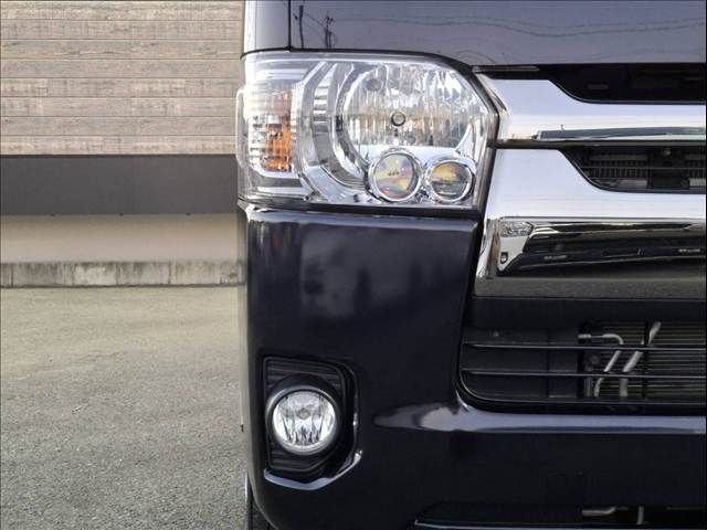 TOYOTA REGIUSACE VAN 4WD 2018 Image 31