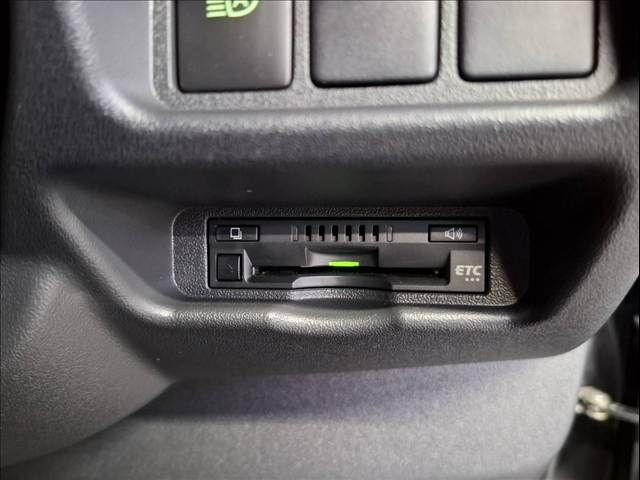 TOYOTA REGIUSACE VAN 4WD 2018 Image 31