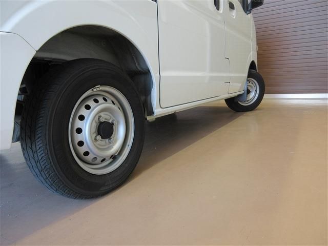 NISSAN NV100 CLIPPER 2018 Image 31