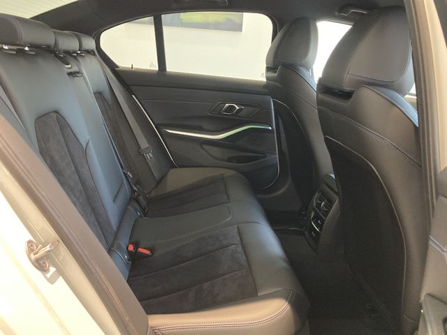 BMW 3SERIES SEDAN 2024 Image 31