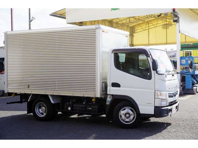 MITSUBISHI CANTER 2017 Image 31