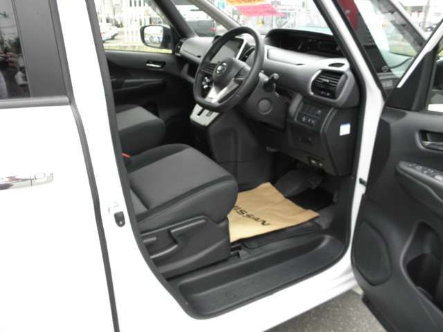 NISSAN SERENA  S-HYBRID 4WD 2020 Image 31