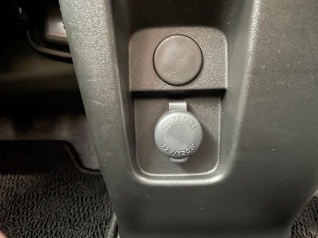 SUZUKI WAGON R SMILE 2022 Image 31