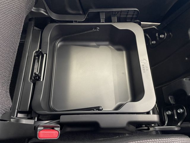 SUZUKI WAGON R SMILE 2022 Image 31