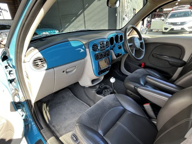 CHRYSLER PT CRUISER 2003 Image 31