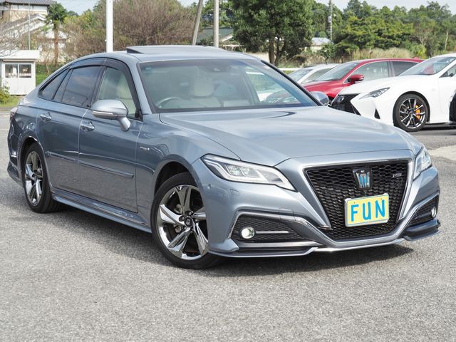 TOYOTA CROWN SEDAN HYBRID 4 2018 Image 31