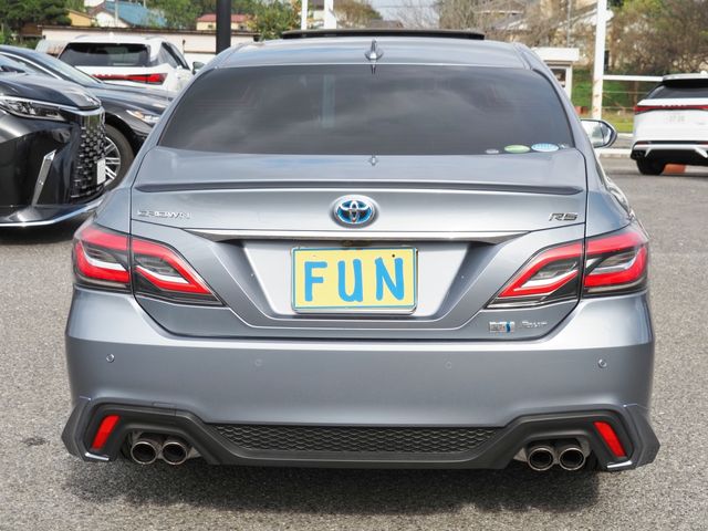 TOYOTA CROWN SEDAN HYBRID 4 2018 Image 31