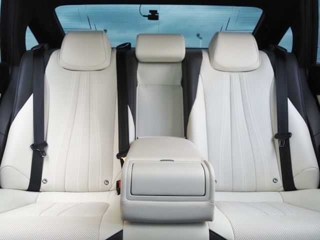 TOYOTA CROWN SEDAN HYBRID 4 2018 Image 31