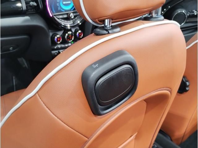 BMW MINI COOPER OPEN 2017 Image 31