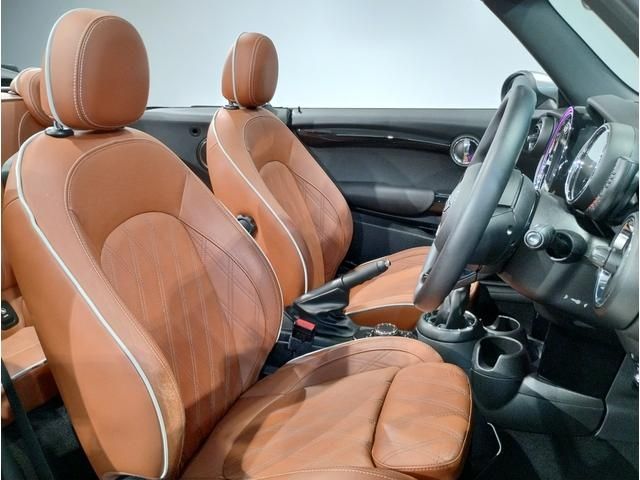 BMW MINI COOPER OPEN 2017 Image 31