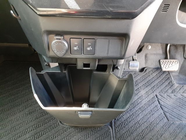 TOYOTA ROOMY 2020 Image 31