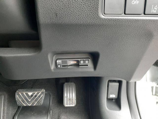 HONDA JADE HYBRID 2019 Image 31