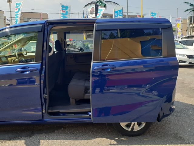 HONDA FREED HYBRID 2017 Image 31