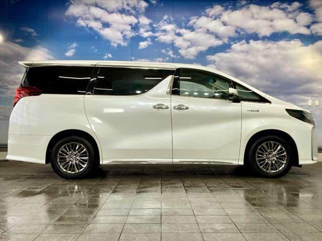TOYOTA ALPHARD HYBRID 4WD 2018 Image 31