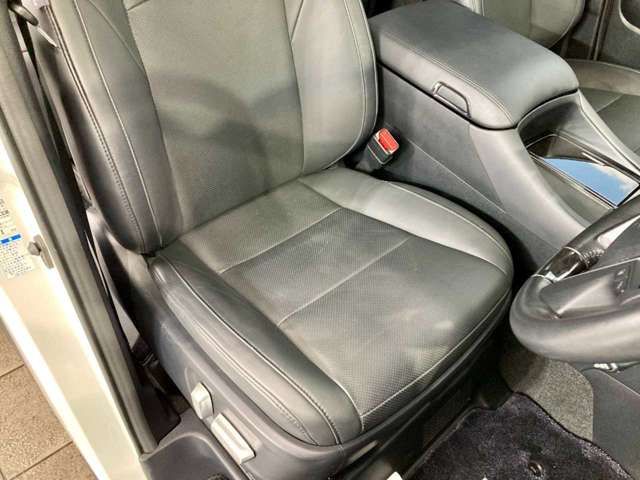 TOYOTA ALPHARD HYBRID 4WD 2018 Image 31