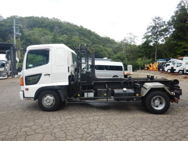 HINO RANGER 2002 Image 31
