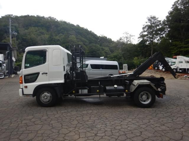 HINO RANGER 2002 Image 31