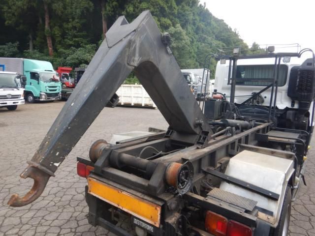 HINO RANGER 2002 Image 31