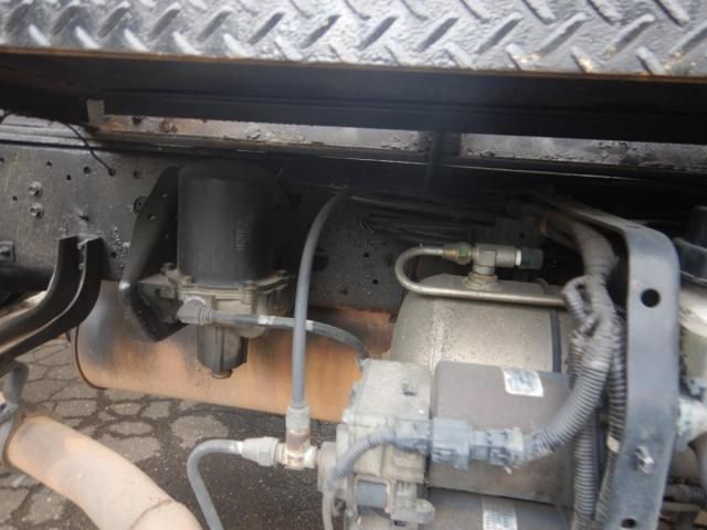 HINO RANGER 2002 Image 31