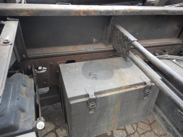 HINO RANGER 2002 Image 31