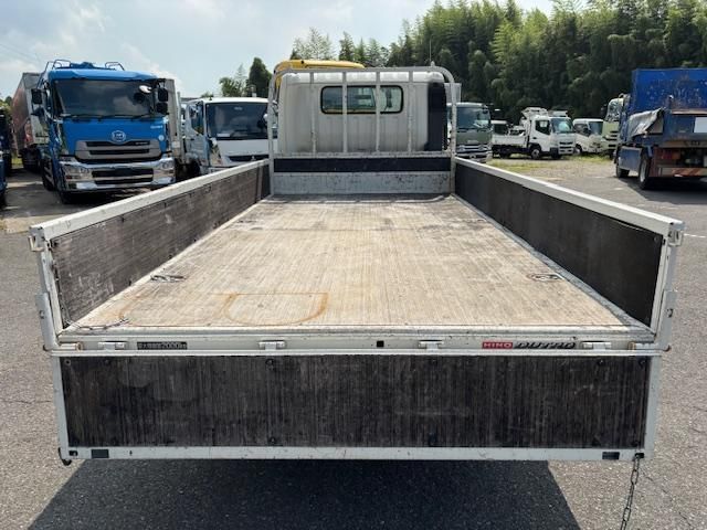 HINO DUTRO 2020 Image 31