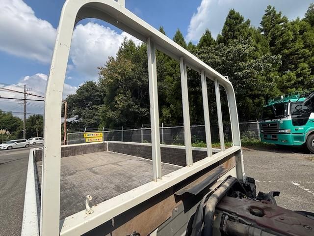 HINO DUTRO 2020 Image 31