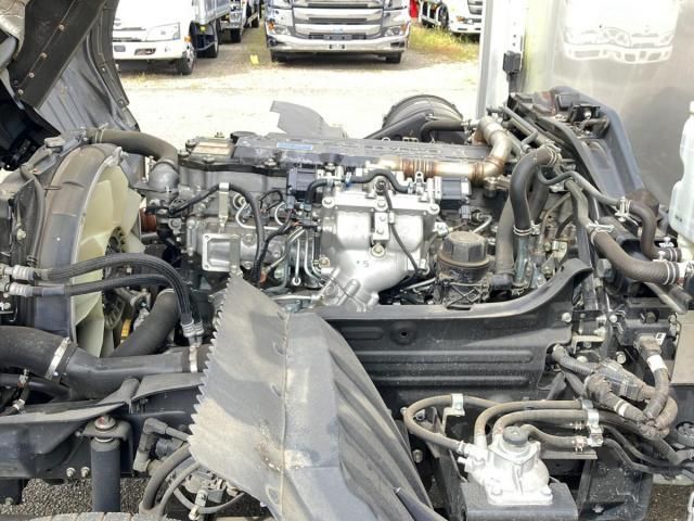 MITSUBISHI FUSOU FIGHTER 2021 Image 31