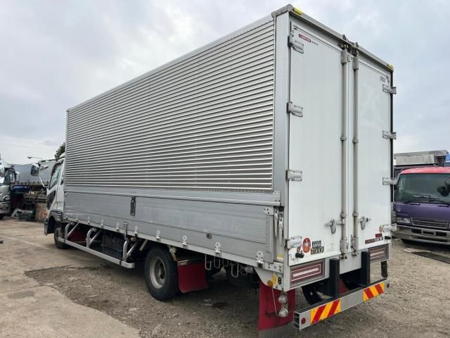 MITSUBISHI FUSOU FIGHTER 2017 Image 31