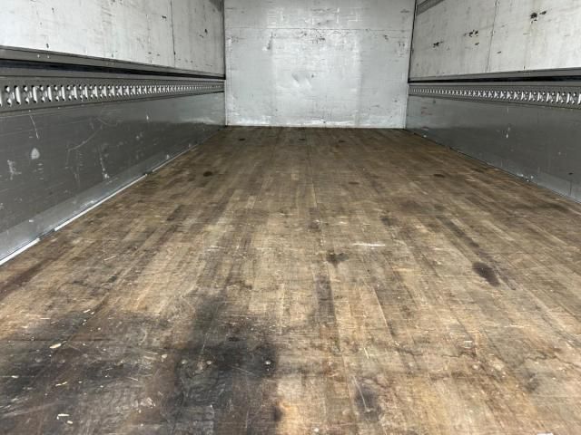 MITSUBISHI FUSOU FIGHTER 2017 Image 31