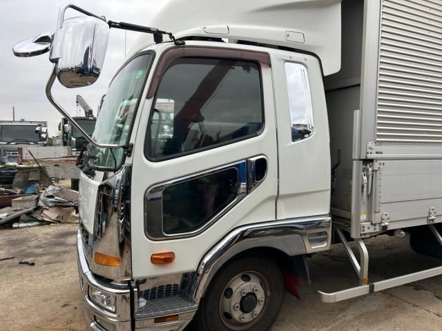 MITSUBISHI FUSOU FIGHTER 2017 Image 31