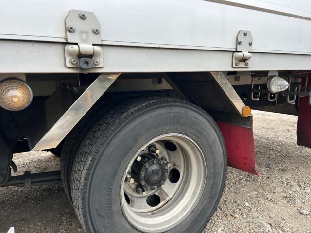 MITSUBISHI FUSOU FIGHTER 2017 Image 31