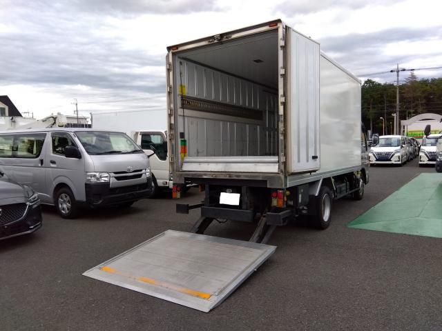 MITSUBISHI CANTER 2021 Image 31