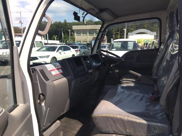 ISUZU ELF 2016 Image 31