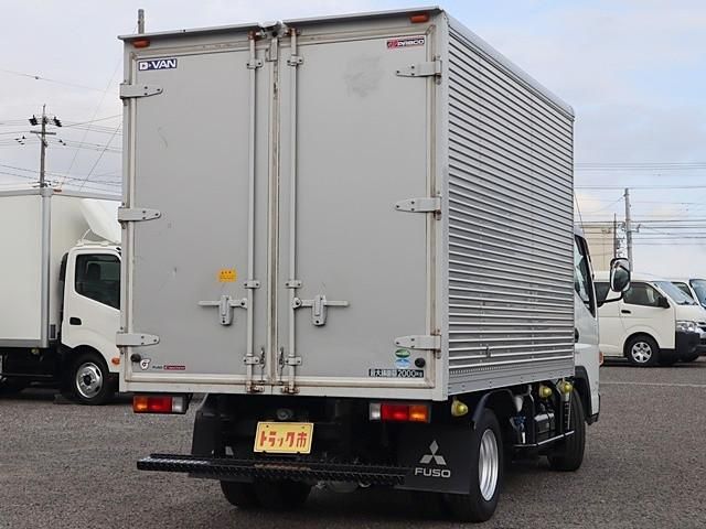 MITSUBISHI CANTER 2018 Image 31