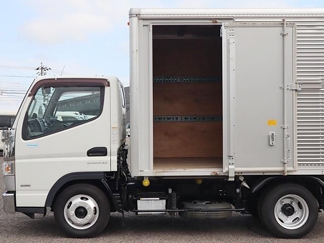 MITSUBISHI CANTER 2018 Image 31