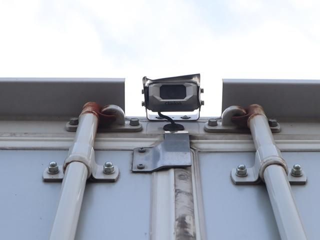 MITSUBISHI CANTER 2018 Image 31