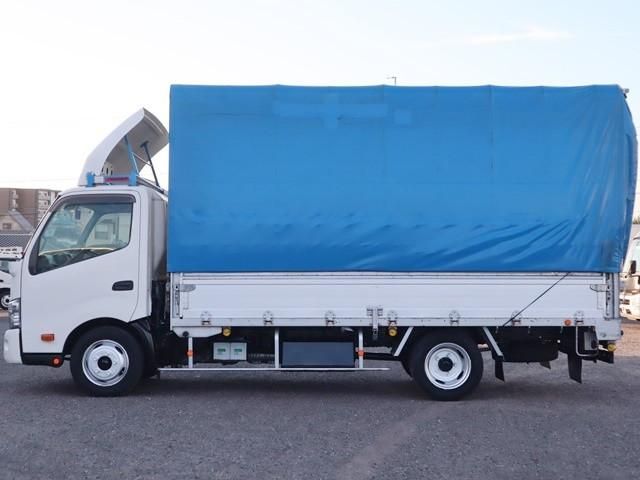 HINO DUTRO 2018 Image 31