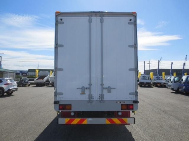 ISUZU FORWARD 2018 Image 31