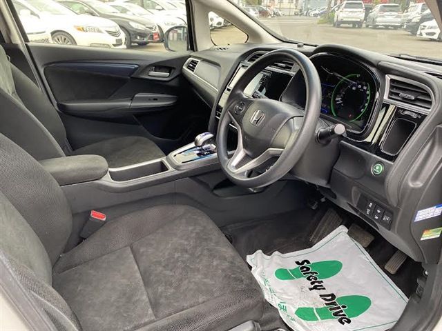 HONDA SHUTTLE HYBRID 4WD 2016 Image 31