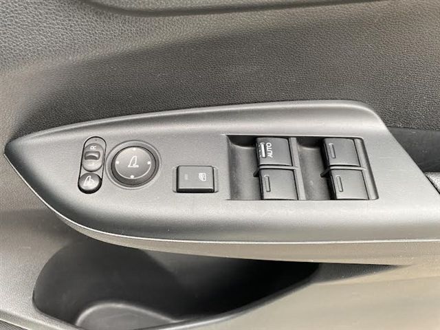 HONDA SHUTTLE HYBRID 4WD 2016 Image 31