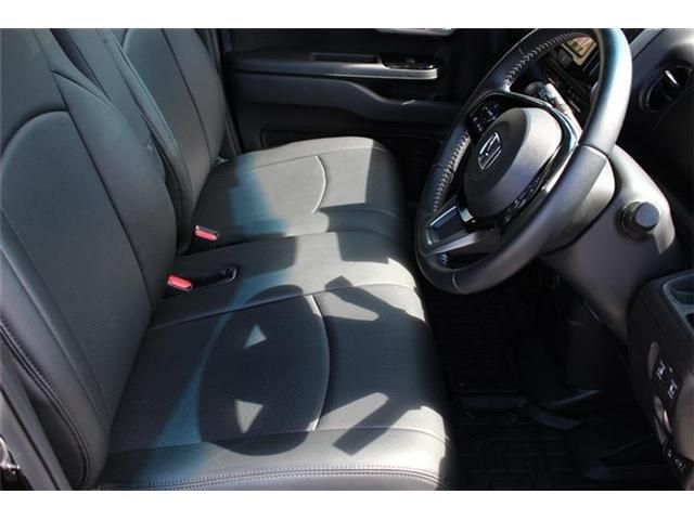 HONDA N BOX CUSTOM 2023 Image 31