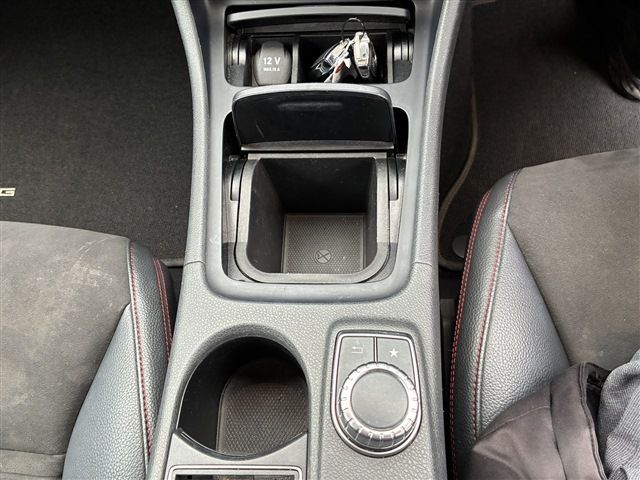 MERCEDES BENZ CLA CL 2016 Image 31