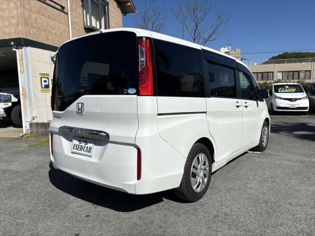 HONDA STEPWAGON 2016 Image 31