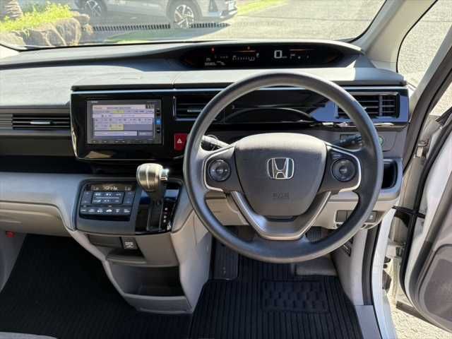 HONDA STEPWAGON 2016 Image 31