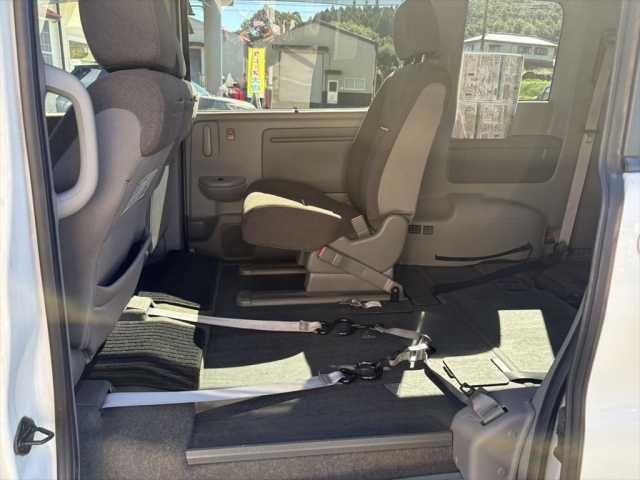 HONDA STEPWAGON 2016 Image 31