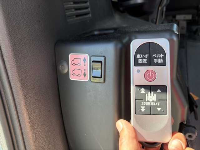 NISSAN SERENA  WG 2013 Image 31